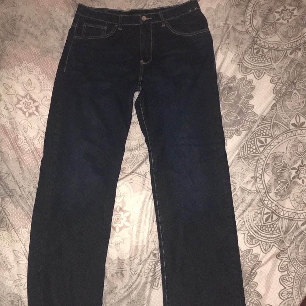 Mens Calvin Klein jeans size 34x32 dark denim.